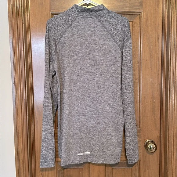 Nike Dri-Fit Quarter Zip - Picture 2 of 2